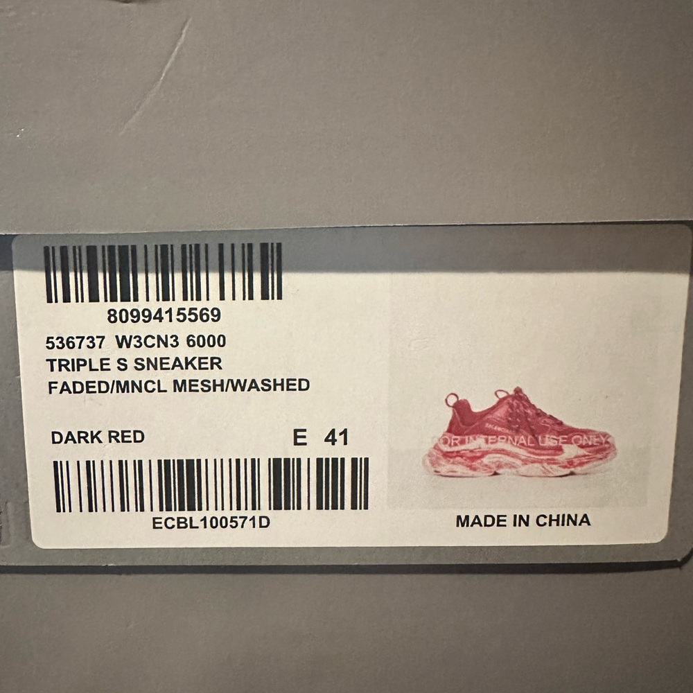 Balenciaga Triple S Dark Red sneakers - Picture 6 of 10